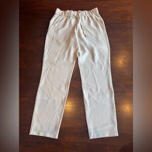 Lululemon On the Fly 7/8 Pant *Woven Size 4